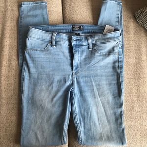 Abercrombie & Fitch Jean Legging